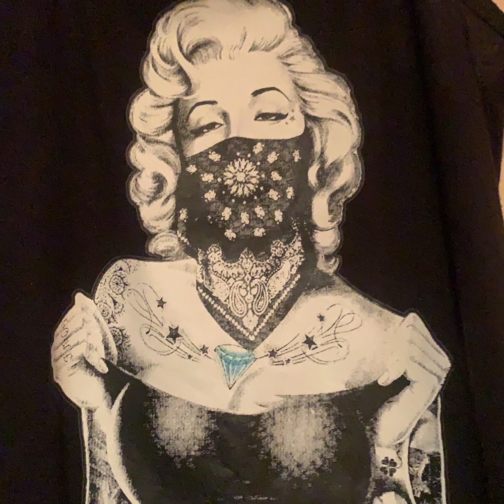 IDEAL T NEXT LEVEL MARILYN MONROE SEXY SHIRT TANK TOP SZ M RACERBACK BLACK TOP
